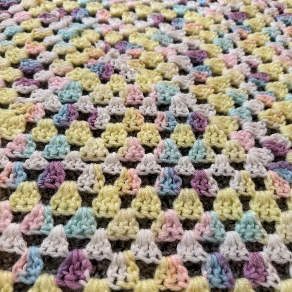 Handmade Pastel Granny Square Crochet Baby Blanket Yellow Pink Blue 25